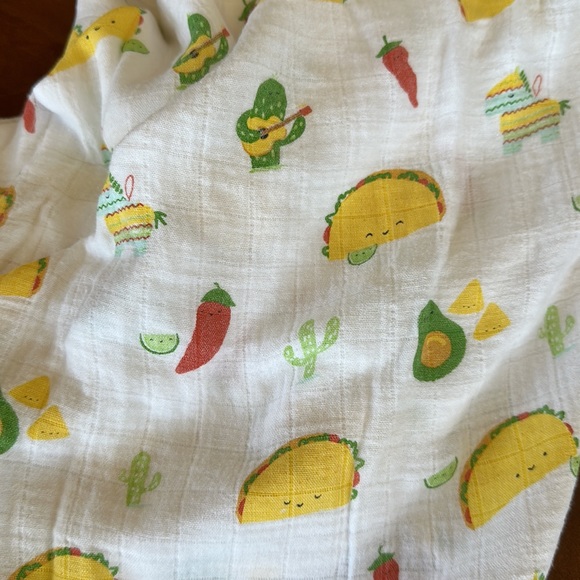 Like new, Angel Dear muslin taco blanket - Picture 3 of 3